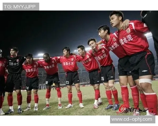 国家足球队的崛起与挑战:展望未来的竞技之路与发展潜力 国家足球队的崛起与挑战:展望未来的竞技之路与发展潜力